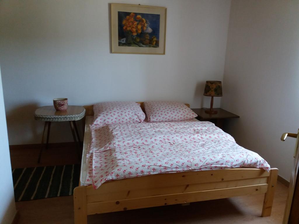 Orbán vendégház Hostal Kovagoors Exterior foto