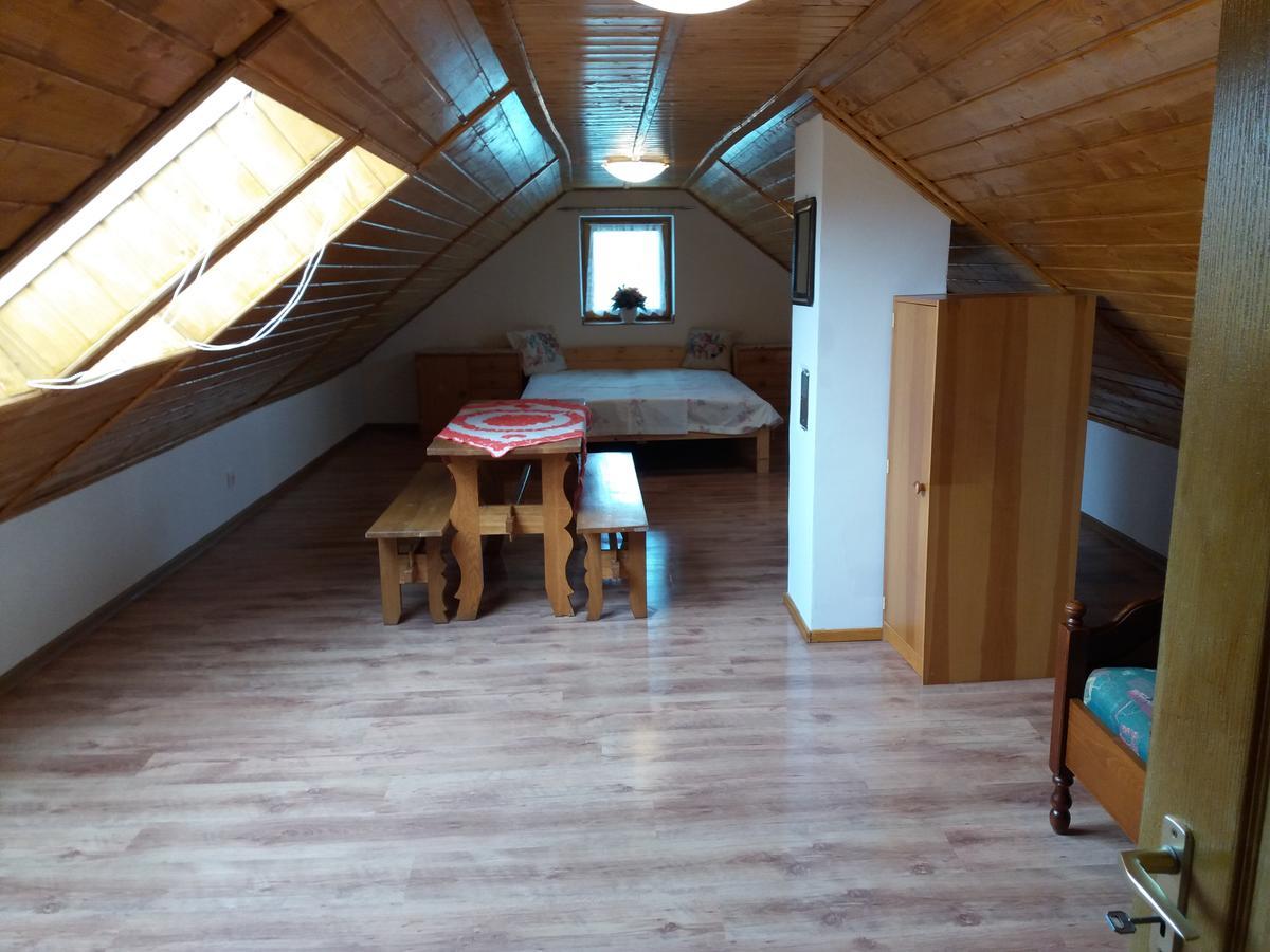 Orbán vendégház Hostal Kovagoors Exterior foto